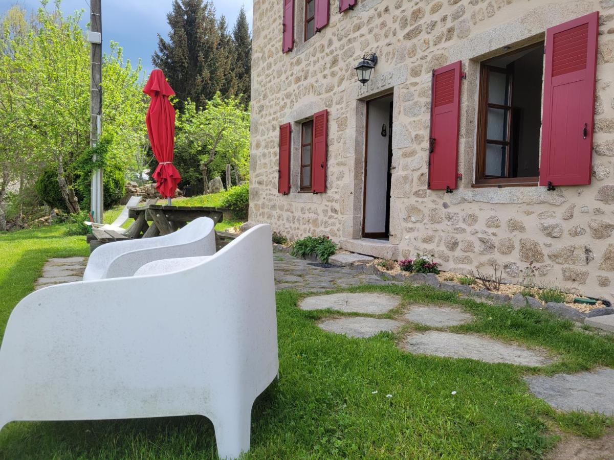 Se Reconnecter A La Nature Au Gite 3 Etoiles De Montager A Saint Andre De Chalencon ภายนอก รูปภาพ